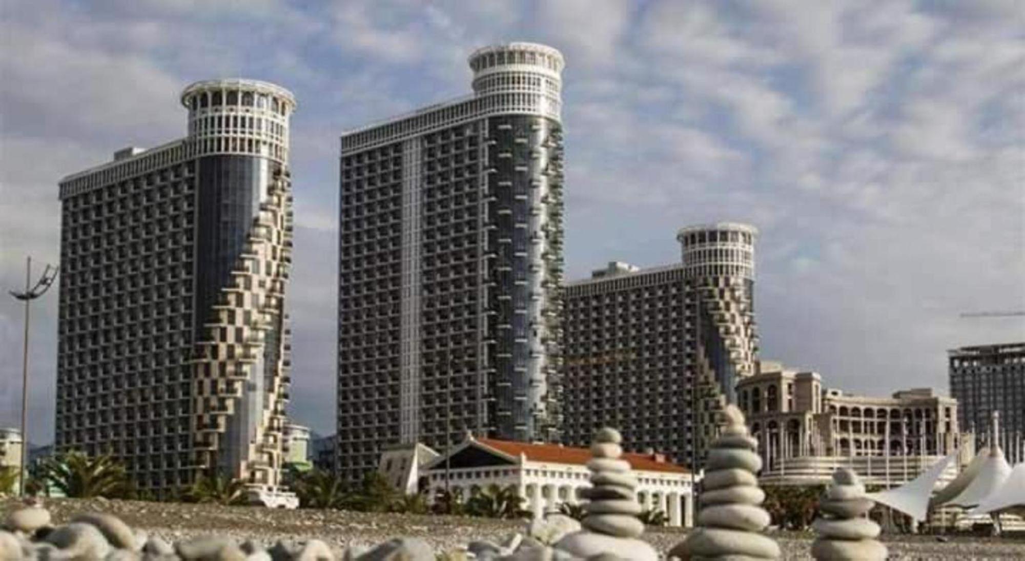 Апартаменты City Centre Батуми Экстерьер фото